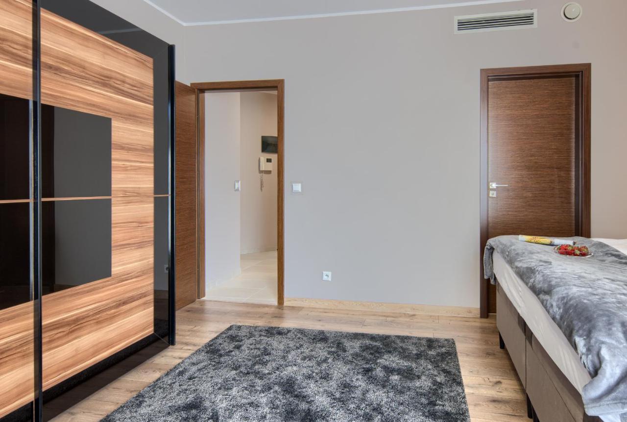 Alibi Apartments Wroclaw Bagian luar foto
